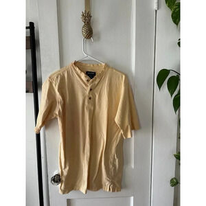 Puritan Men’s size Small yellow shirt